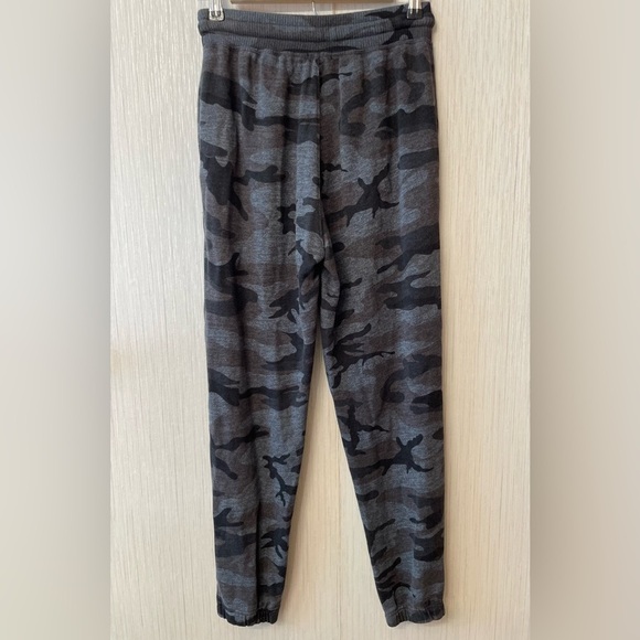 Rails Camo Jogger Sweatpants XS | Soft Lounge Pants - Picture 5 of 5